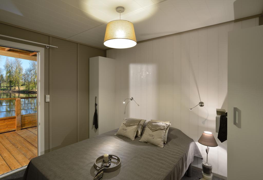 Camping Miami Plage Hotel Poggio Mezzana ภายนอก รูปภาพ