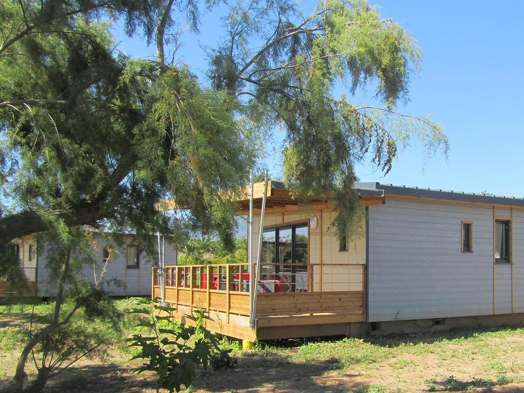 Camping Miami Plage Hotel Poggio Mezzana ภายนอก รูปภาพ